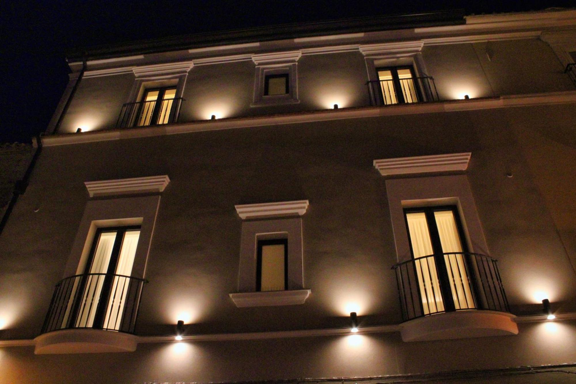 B&B Palazzo Croghan Torre Maggiore Εξωτερικό φωτογραφία