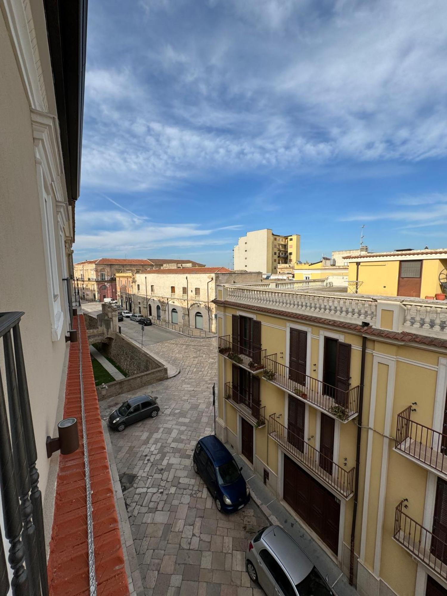 B&B Palazzo Croghan Torre Maggiore Εξωτερικό φωτογραφία